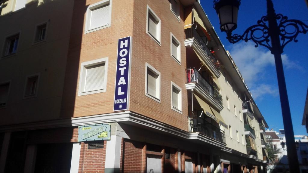 Hostal Gonzalez 马尔韦利亚 外观 照片