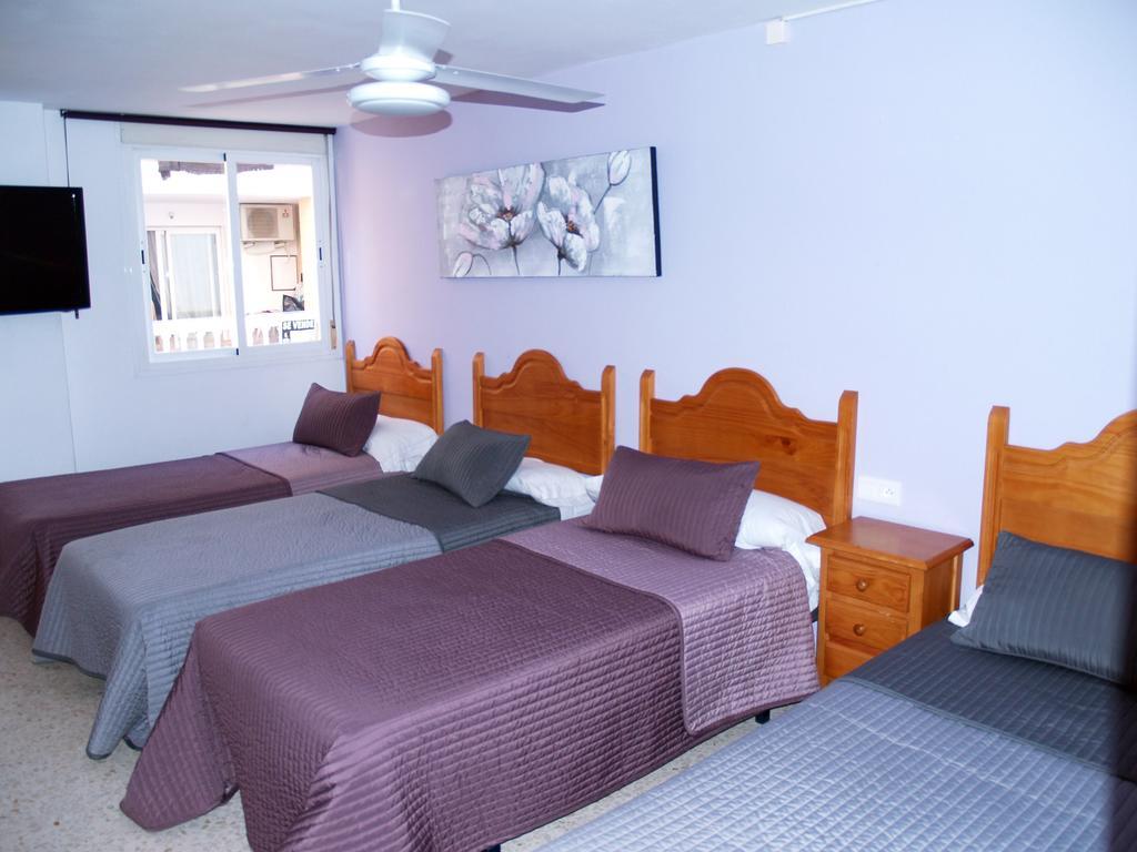 Hostal Gonzalez 马尔韦利亚 外观 照片