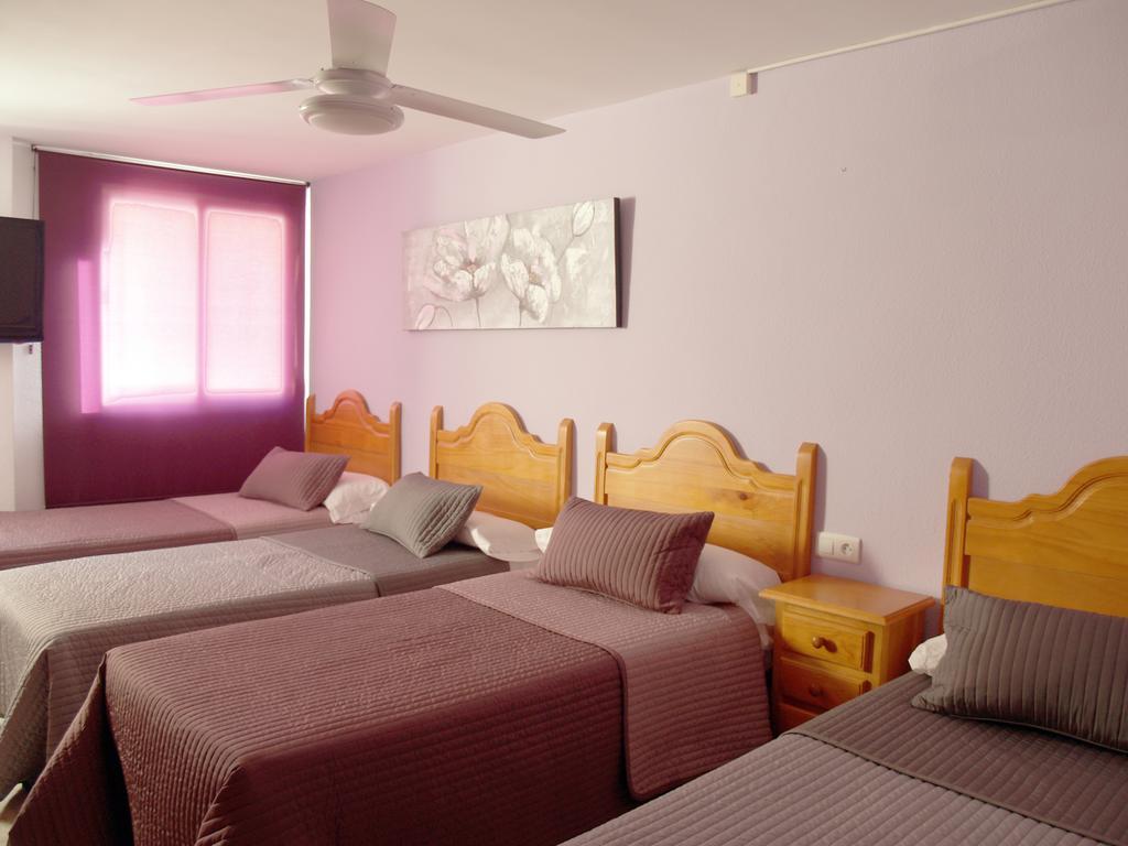 Hostal Gonzalez 马尔韦利亚 外观 照片
